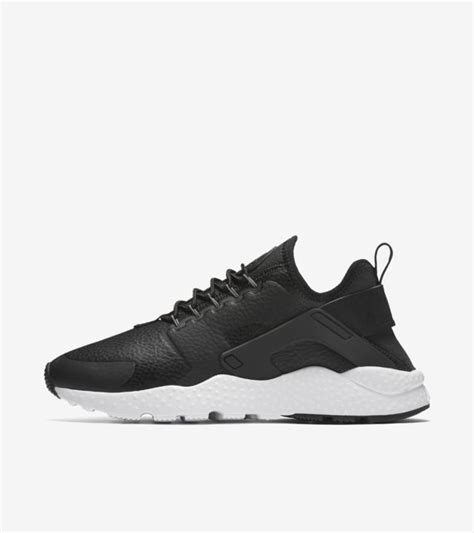 nike huarache zwart en wit|Nike Air Huarache Run Ultra 'Black & White' voor dames.